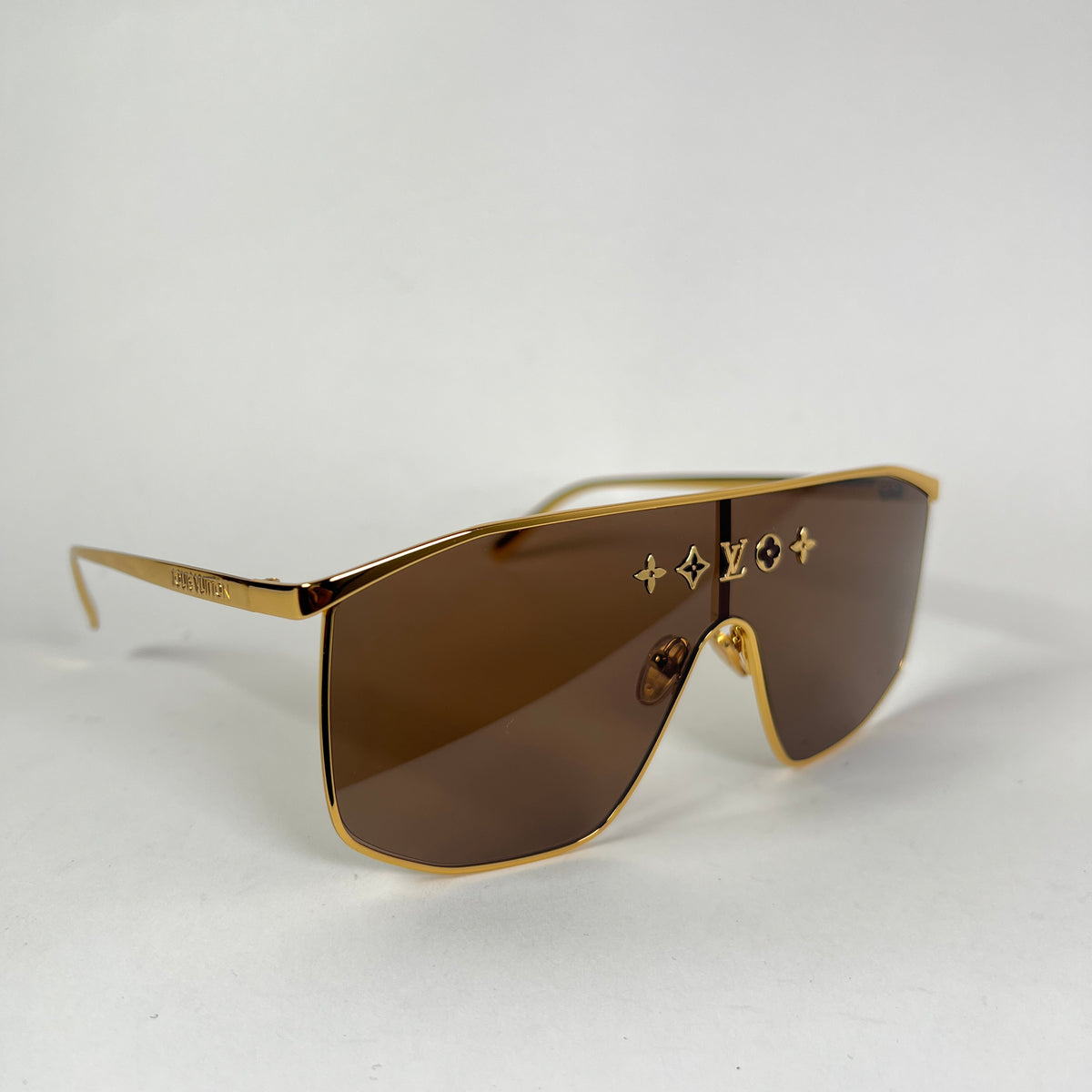 Louis Vuitton 2023 Golden Mask Sunglasses