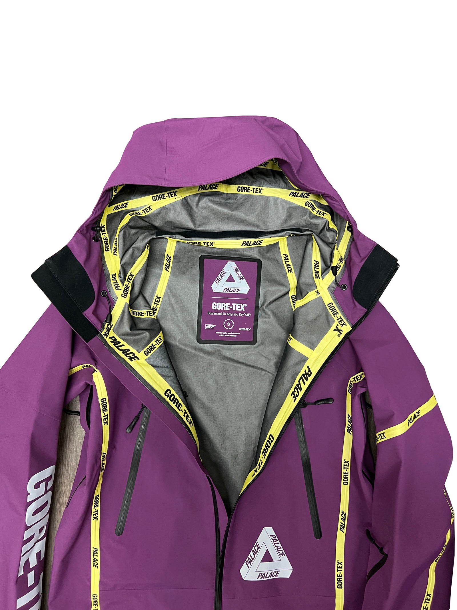 Palace Gore Tex Windbreaker Size Small