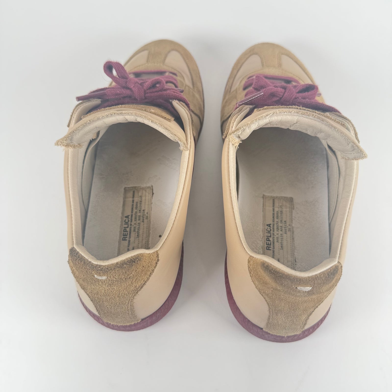 Maison Margiela Cream/Red Gat Trainer Size 9