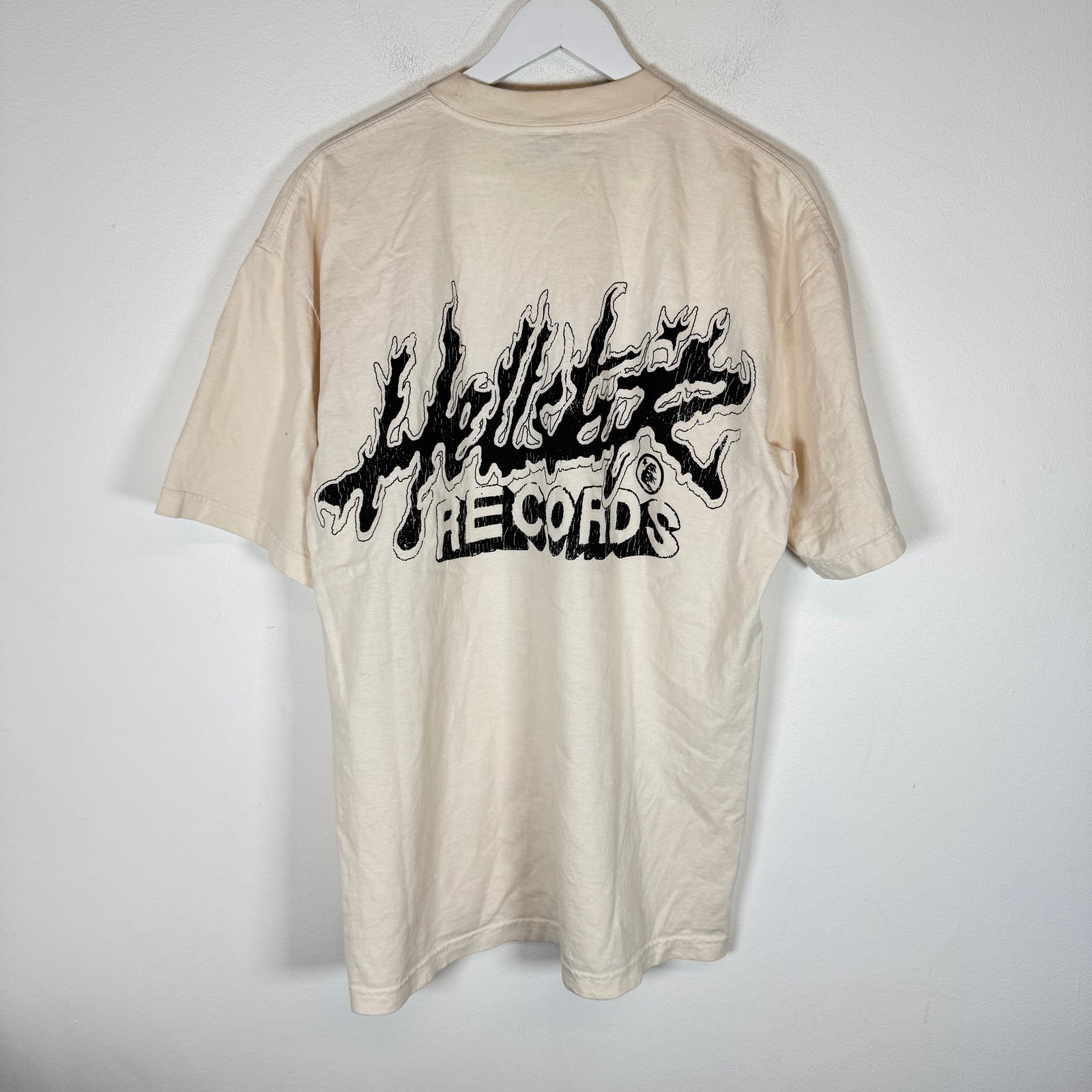 Hellstar Cream/Pink 'Sounds Like Heaven' T-Shirt Size L