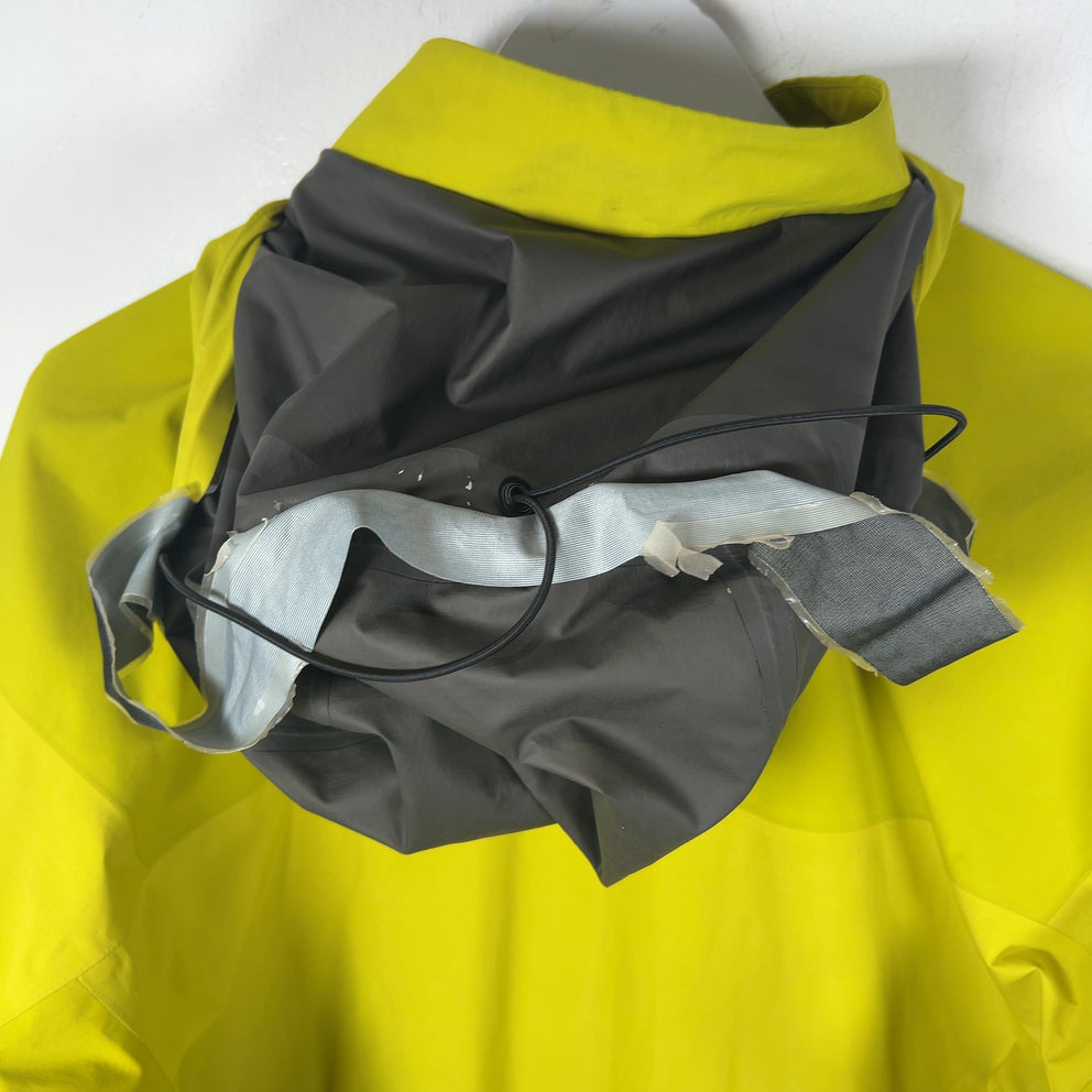 Arc'Teryx 'Euphoria' Beta Jacket Light Jacket