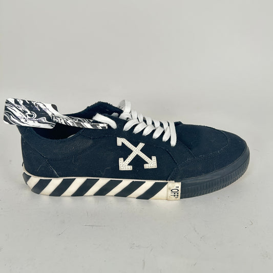 Off-White Black Vulcanized Striped Low-Top Sneaker Size 45