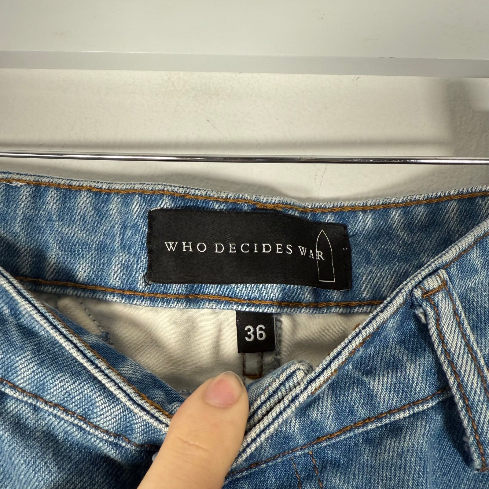 Who Decides War Blue 'Thread Plate' Denim Jeans Size 36