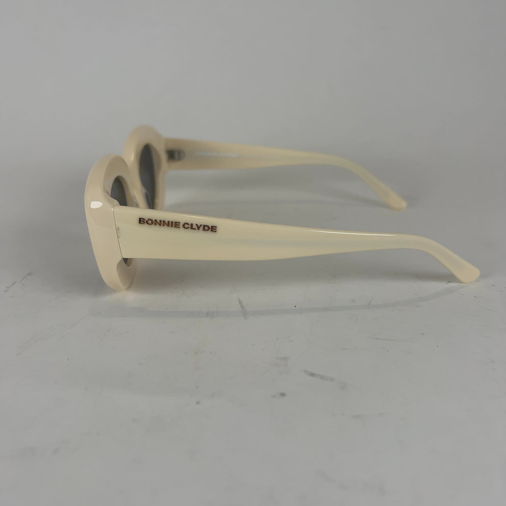 Bonnie Clyde Oval Shaped Acetate Sunglasses