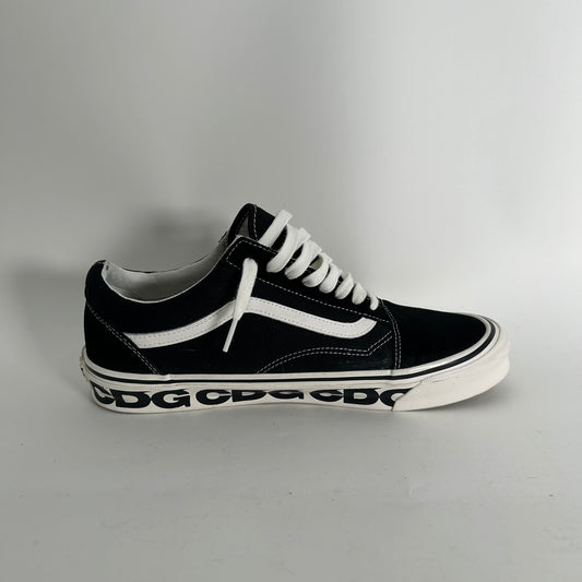 CDG x Vans Old Skool Low Top Size 12
