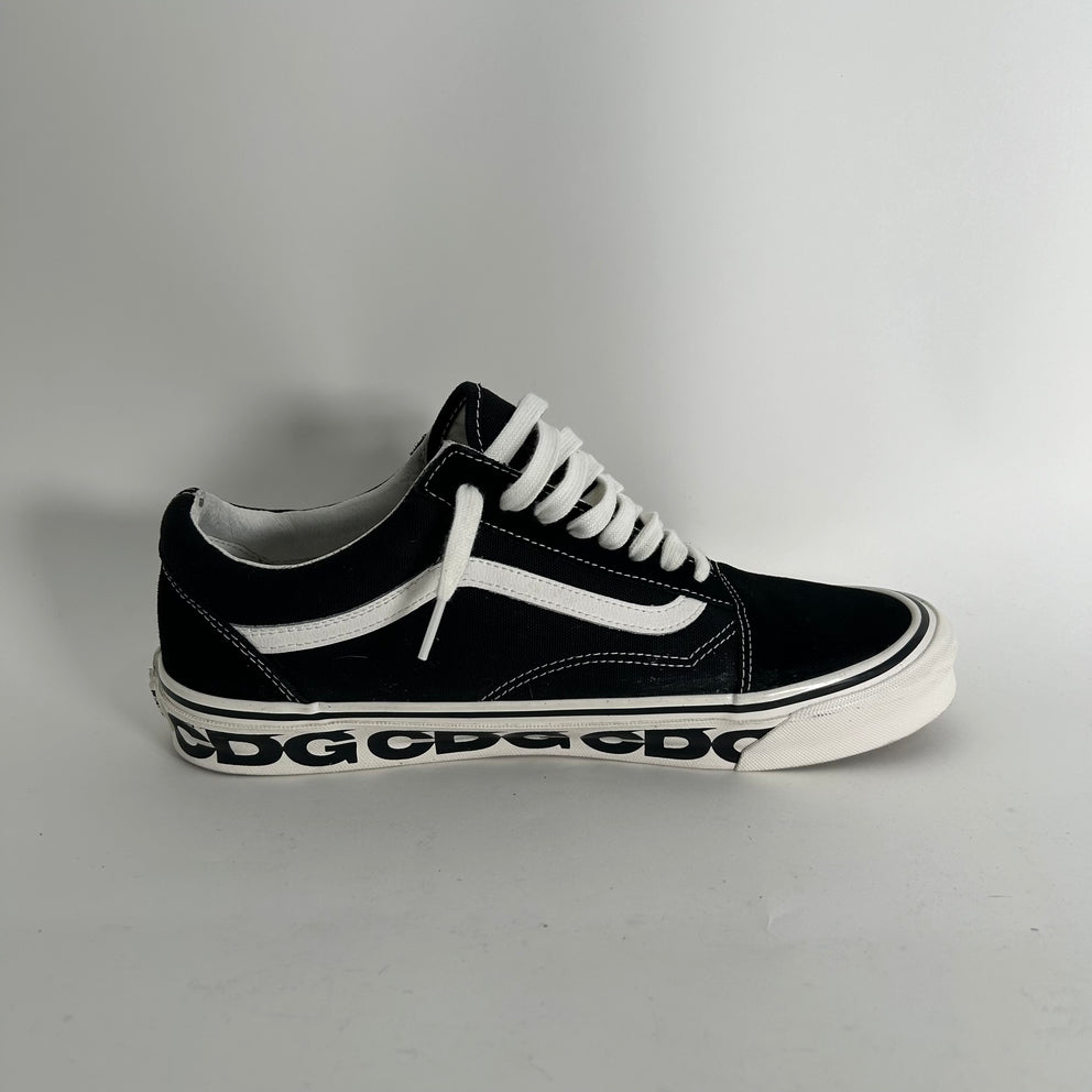 CDG x Vans Old Skool Low Top Size 12