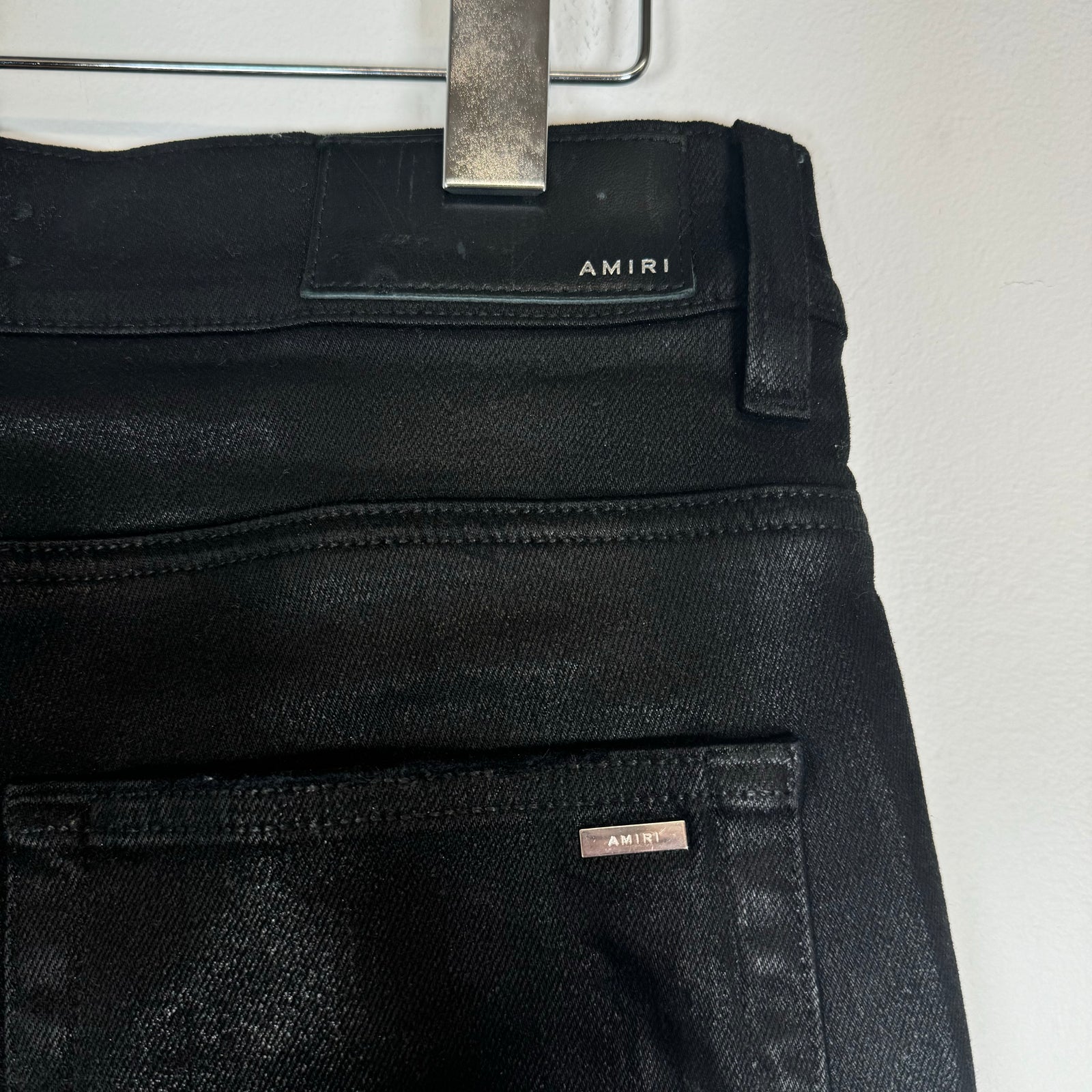 Amiri Black MX1 Embroidered Leather Logo Denim Jeans Size 30