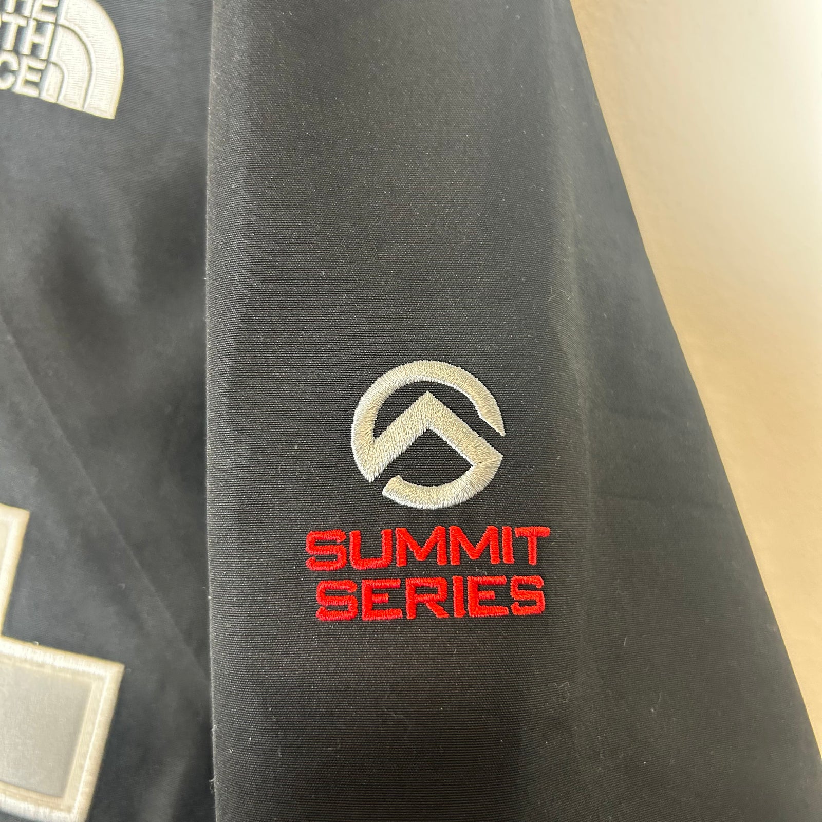 Supreme x TNF Black Rescue Jacket Size L