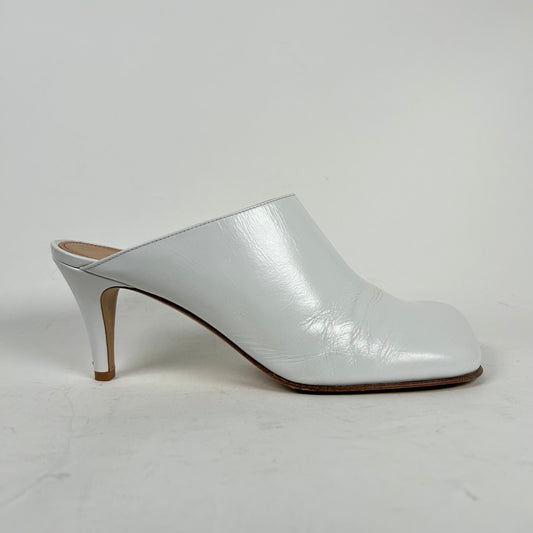 Bottega Veneta White Leather Square Toe Mules Size 40