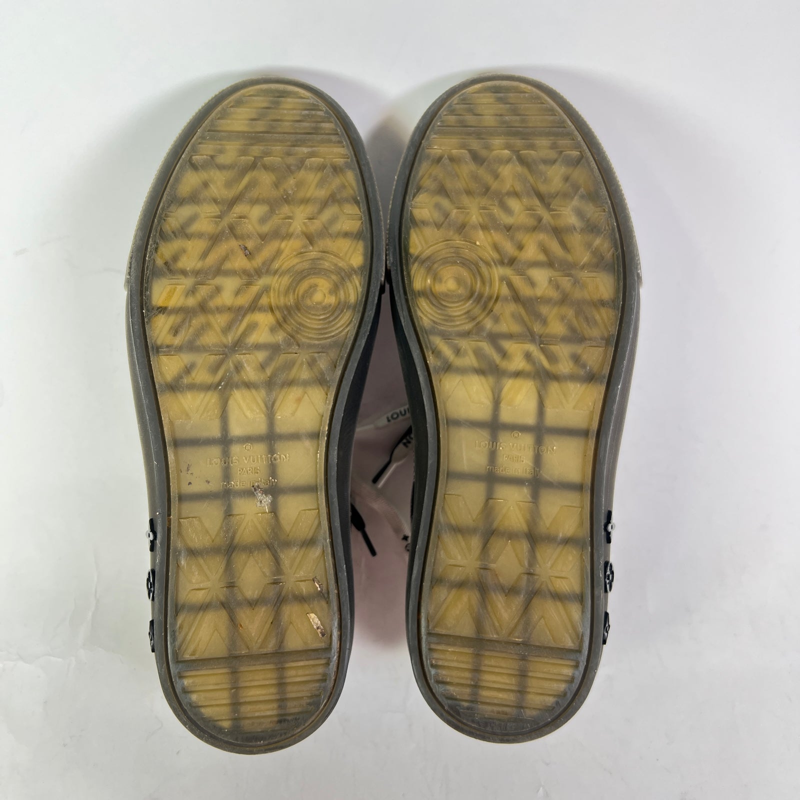 Louis Vuitton Damier Ollie Low-Top Sneaker