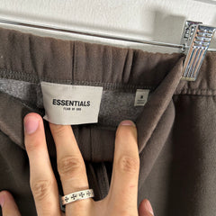 Essentials Brown Logo Sweat-Shorts Size S