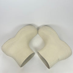 Bottega Veneta Beige Puddle Boots Size 44