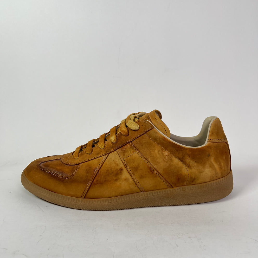 Maison Margiela Distressed Suede Replica Gats