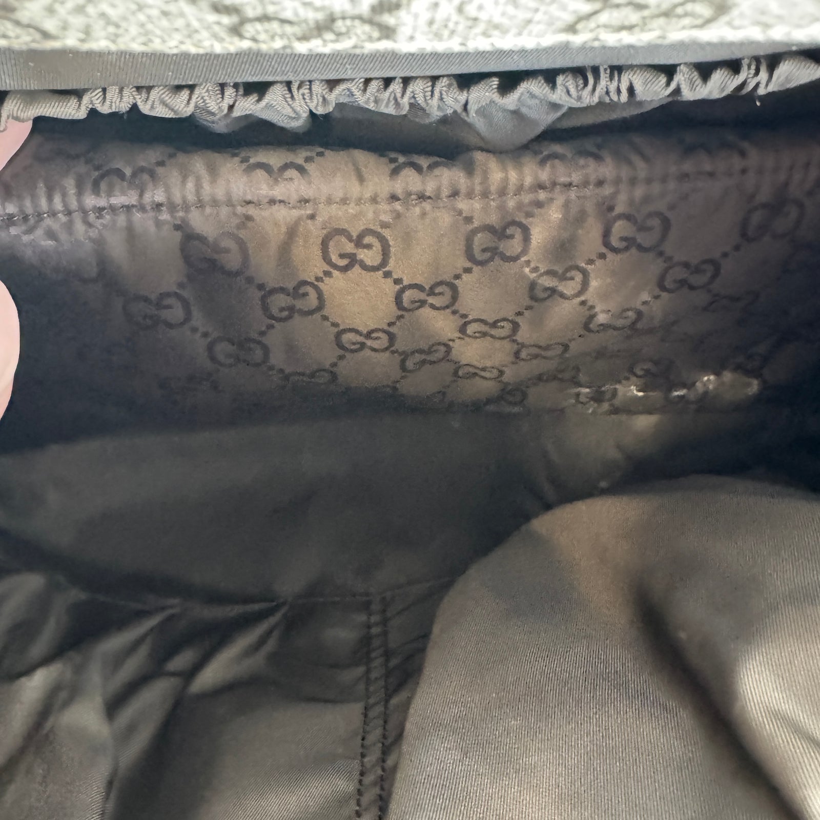 Gucci GG Supreme Medium Diaper Bag