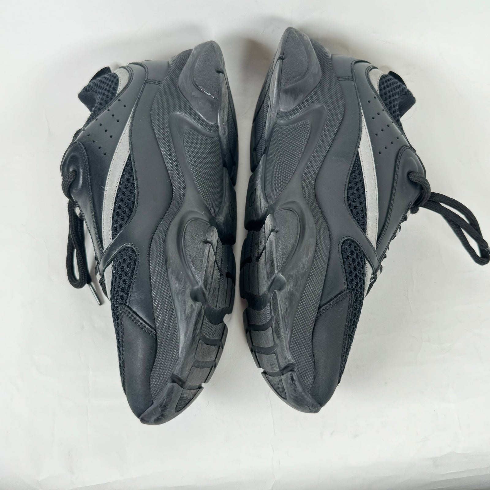 Dior B22 Black Sneakers Size 42