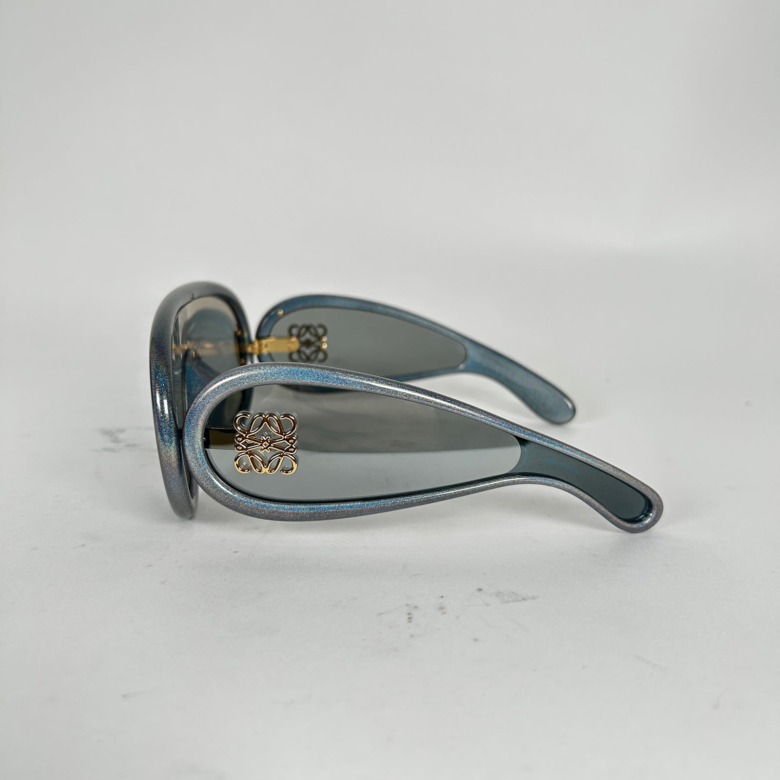 Loewe Wave Anagram Mask Dark Glitter Sunglasses