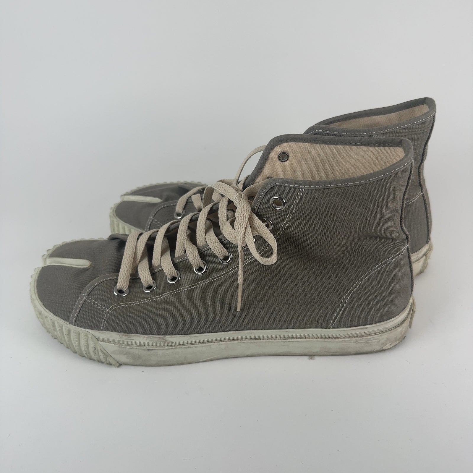 Maison Margiela Tabi Canvas Hightop Sneakers