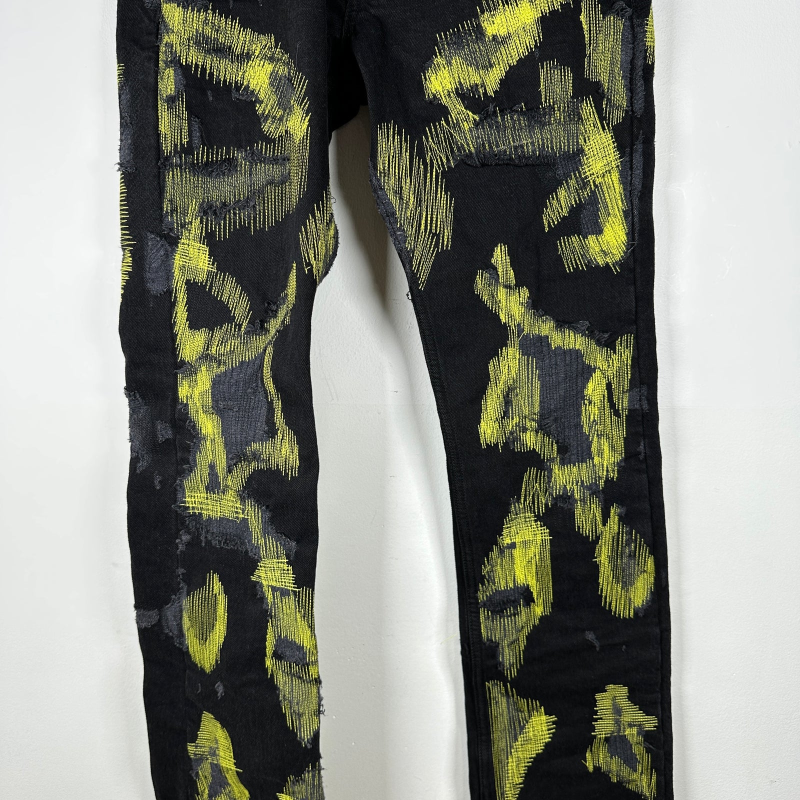 Endless Black/Yellow Embroidered Jeans Size 28