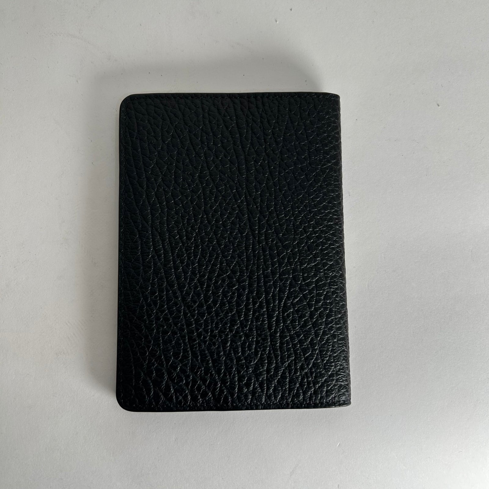 Maison Margiela Pebble Leather Passport Holder