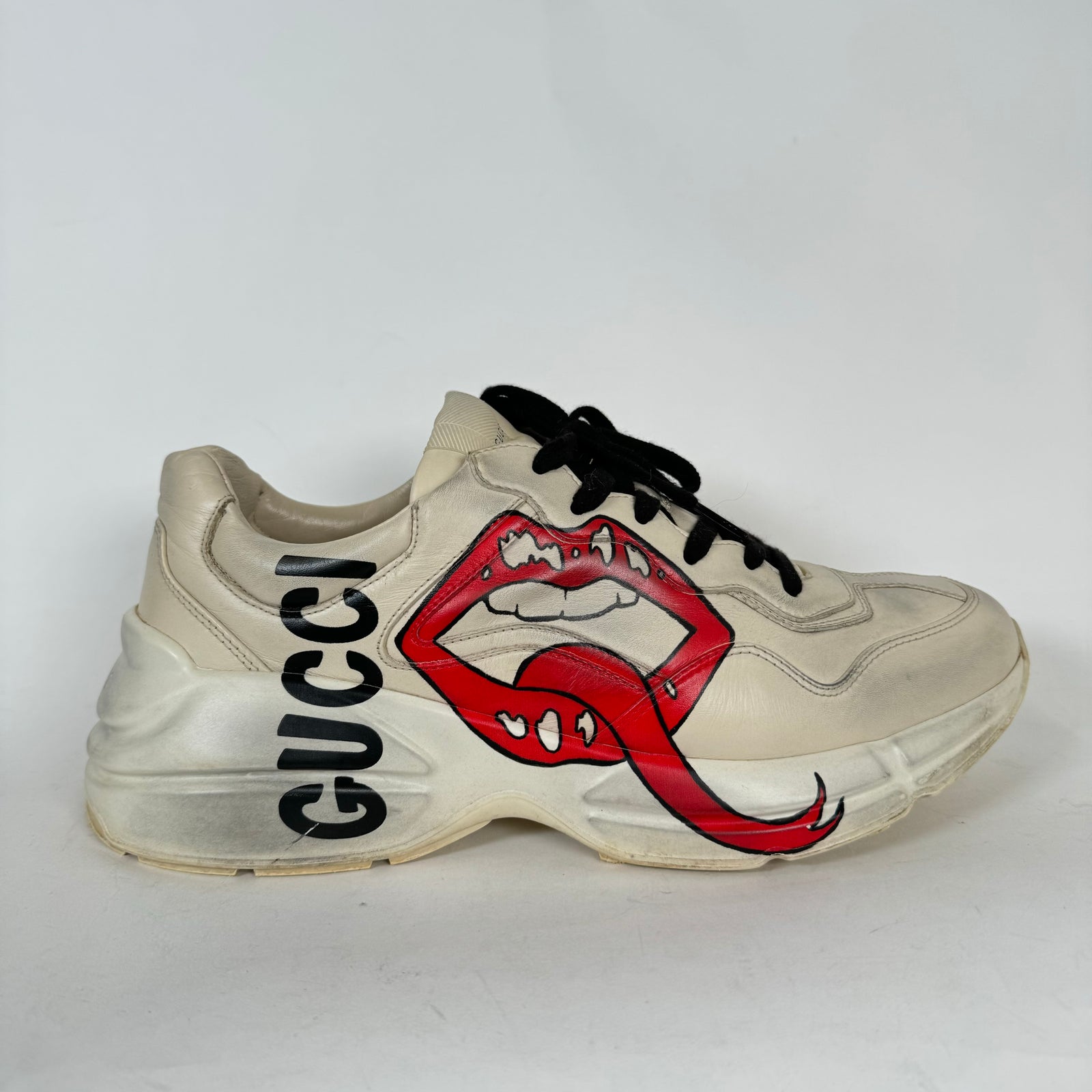 Gucci Beige Mouth Print Rhyton Sneakers Size 9