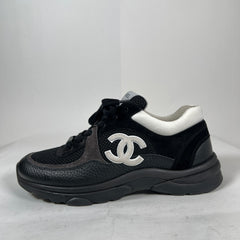 Chanel Black/White Mesh Suede Grained Calfskin Interlocking CC Runners Size 39.5