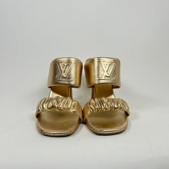 Louis Vuitton Gold Metallic Leather Sandals Size 39