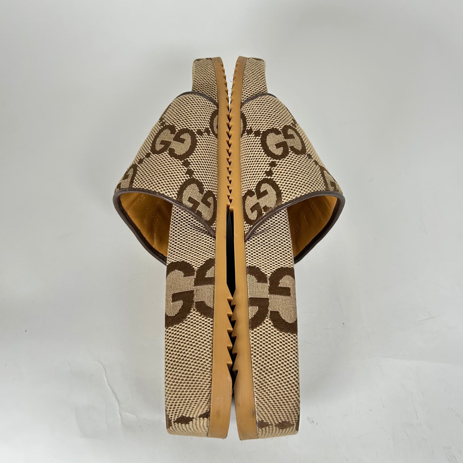 Gucci Beige Maxi GG Canvas Slides Size GG 9