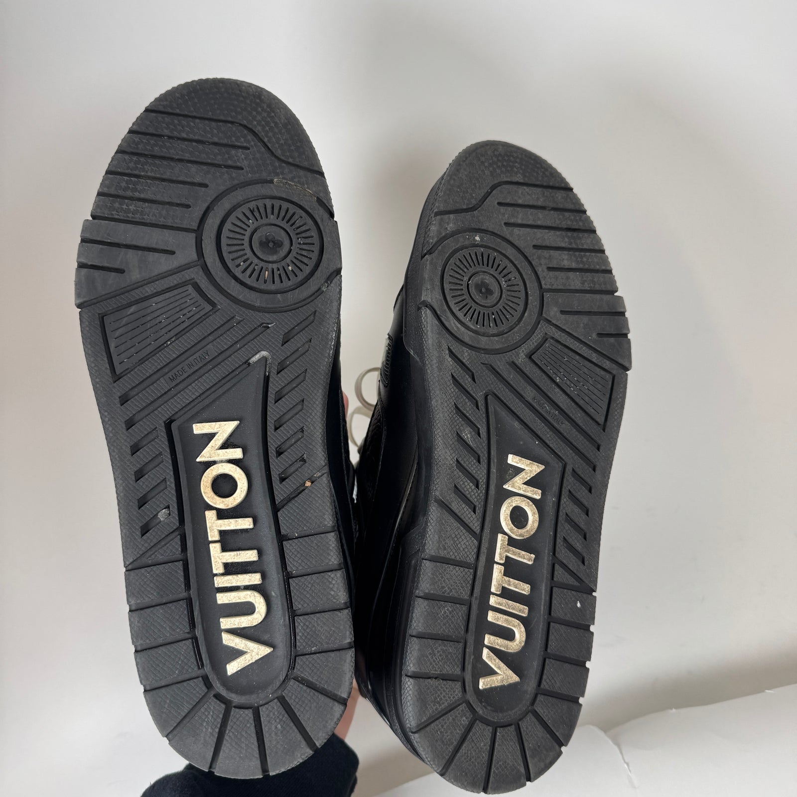 Louis Vuitton Black/Black Trainer Size LV 8.5