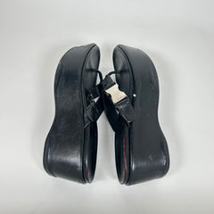 Prada Women's Black Leather Flip Flops Size 39.5