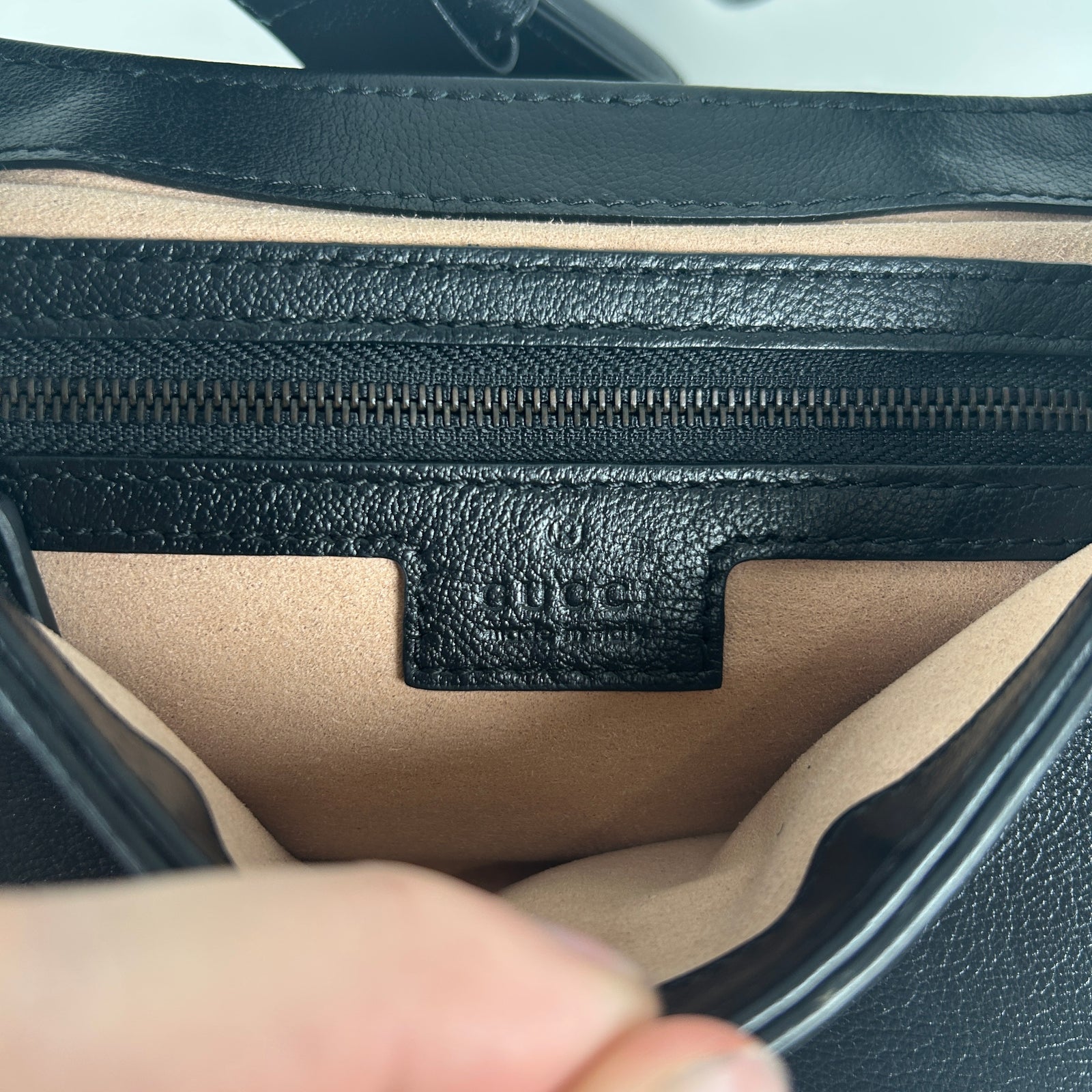 Gucci Black Leather Aphrodite Bag