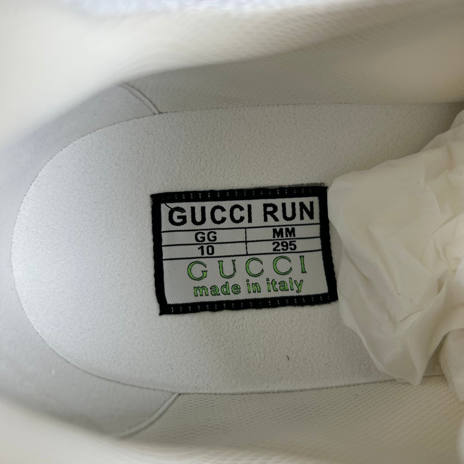 Gucci White Interlocking G Runner Size GG 10