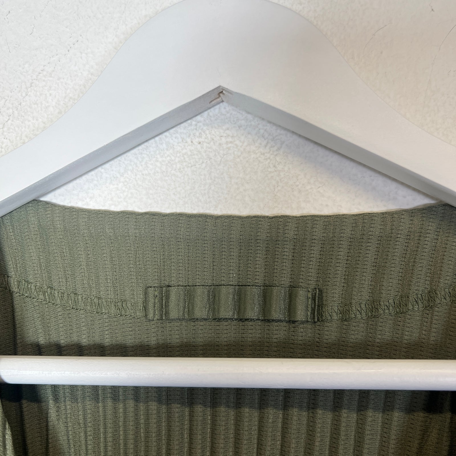 HOMME PLISSE Issey Miyake Olive Cardigan Size 3