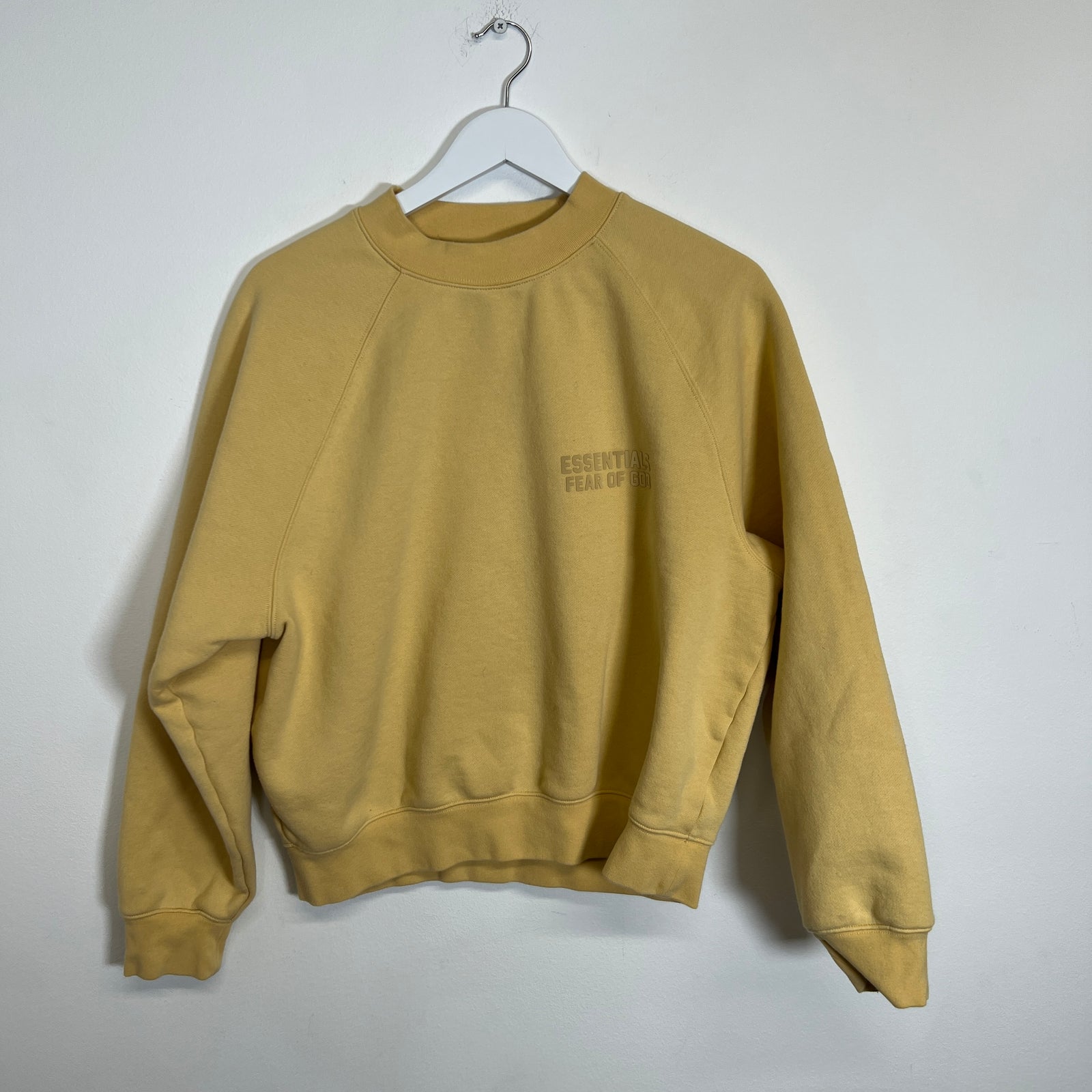 Essentials Yellow Crewneck Size XS