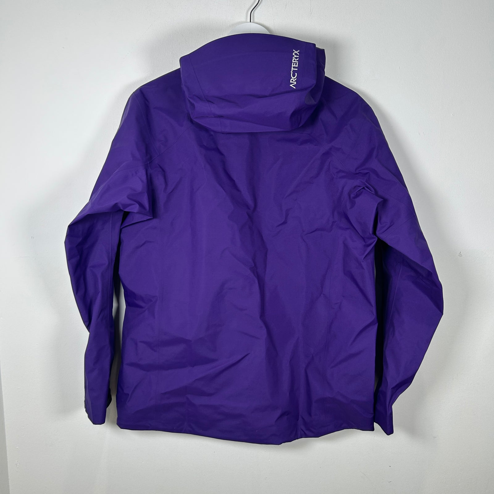 Arc'teryx Women's Purple 'Beta' Jacket Size M