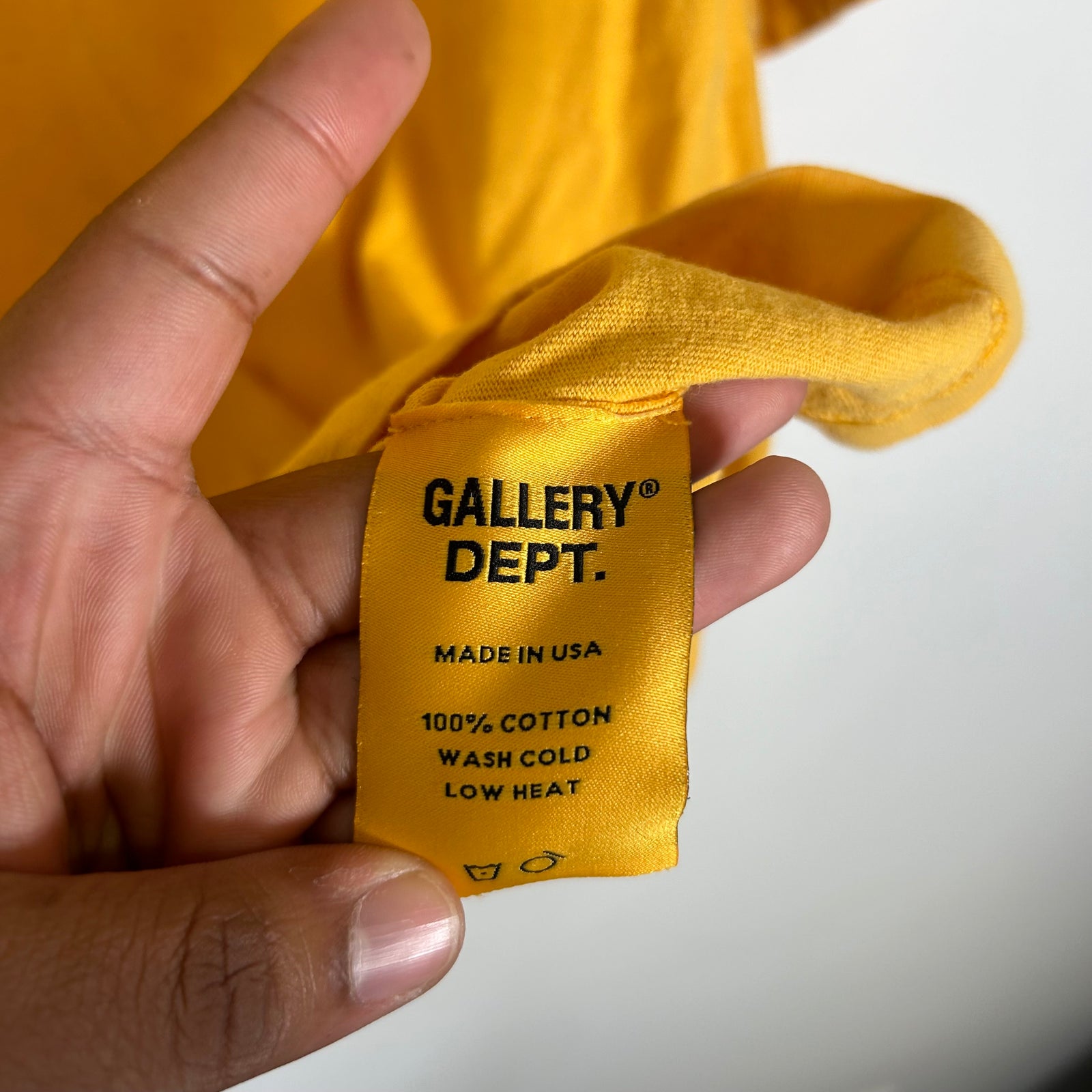 Gallery Dept Yellow Souvenir Tee Size L