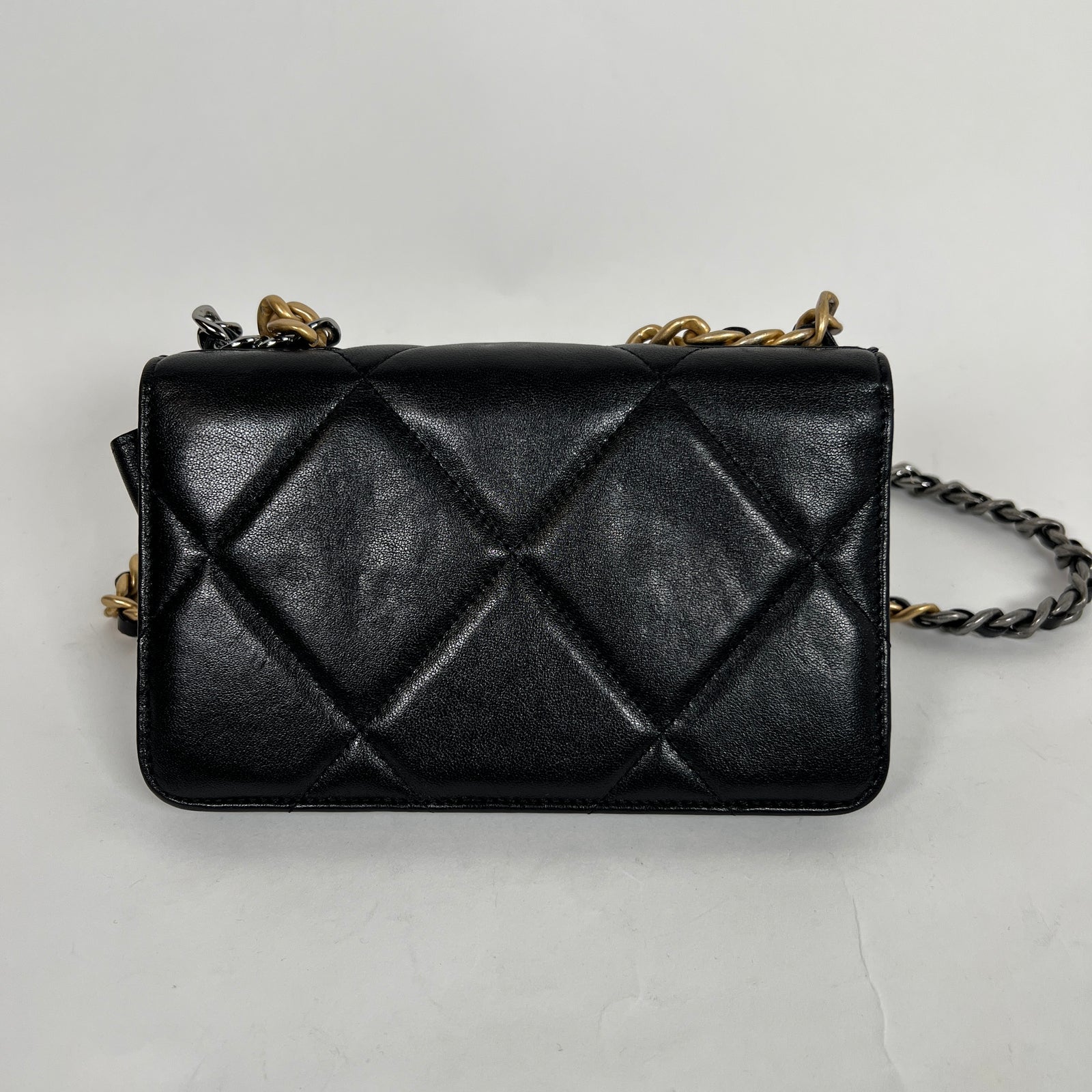 Chanel Black/Gold Quilted Lambskin 19 Wallet On Chain