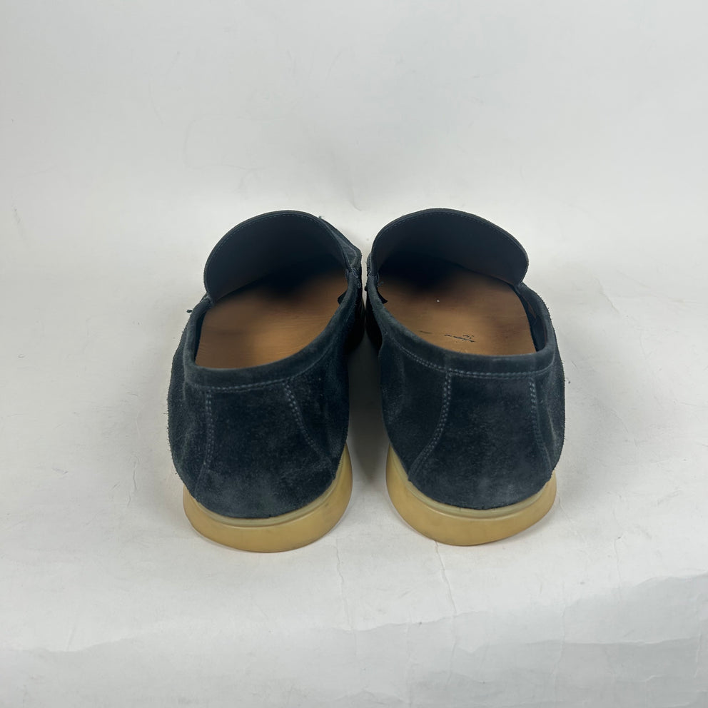 Loro Piana Navy Summer Walker Size 47