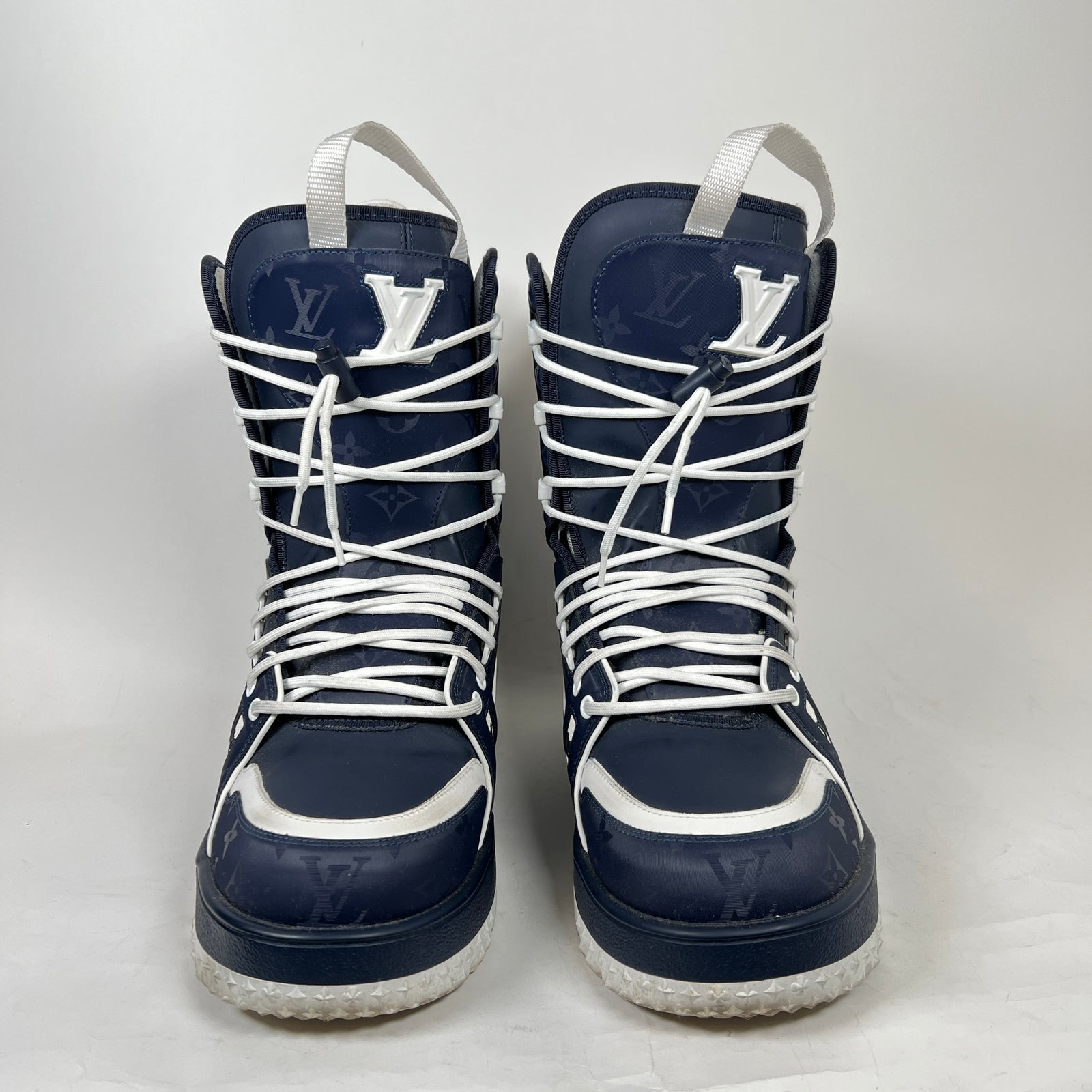 Louis Vuitton Navy Ski Boots Size LV 9