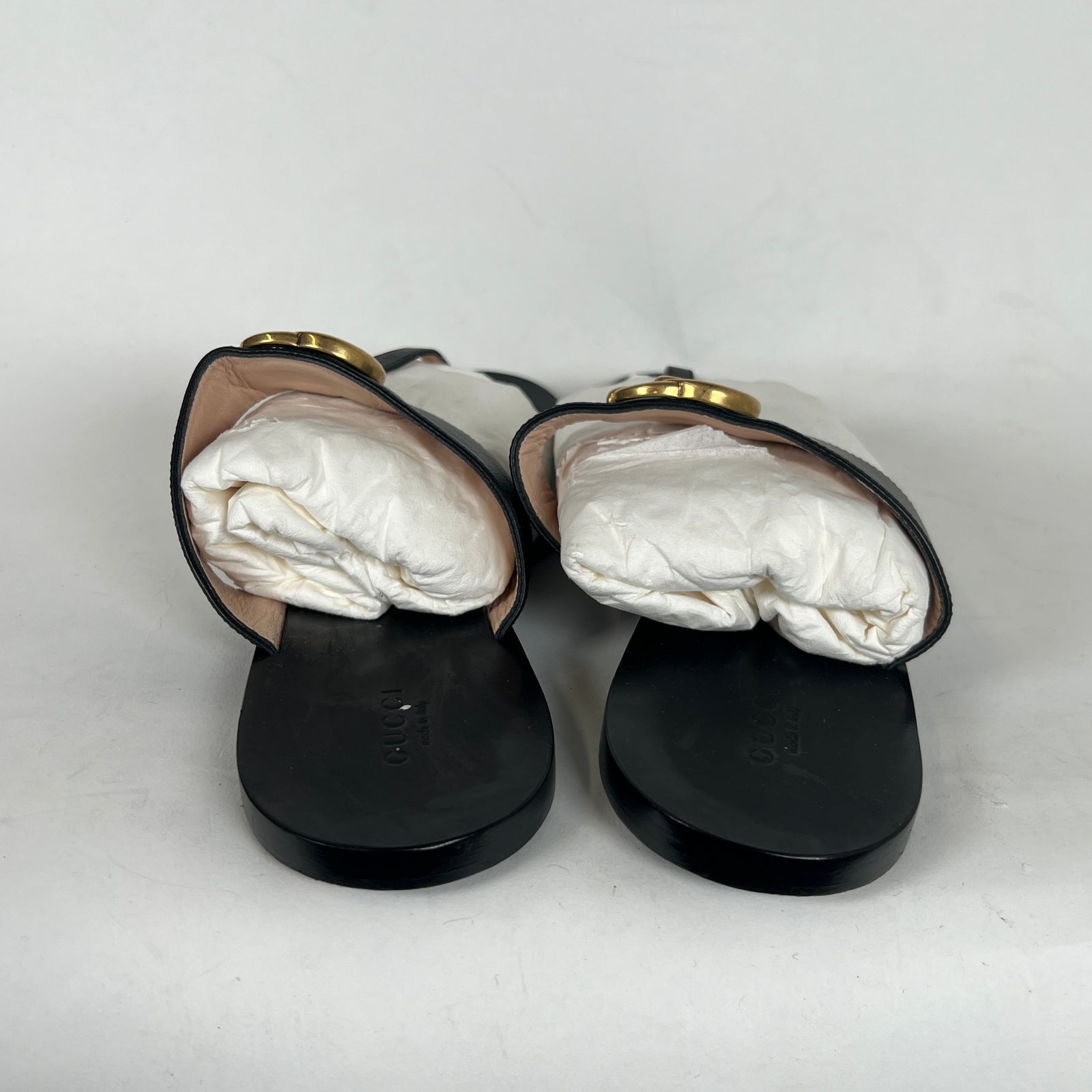 Gucci GG T-Strap Flats Size 40.5