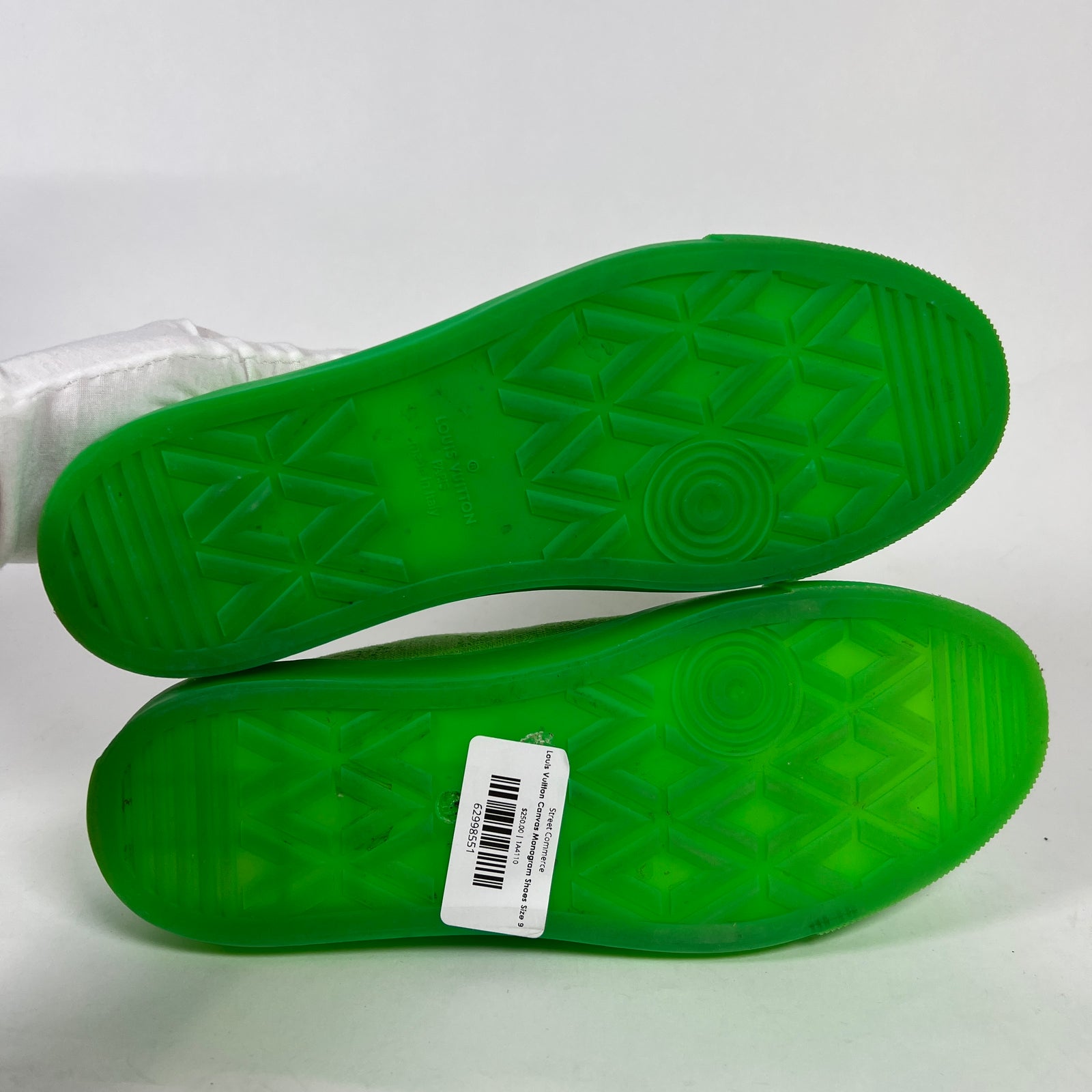 Louis Vuitton Canvas Monogram Shoes Size 9