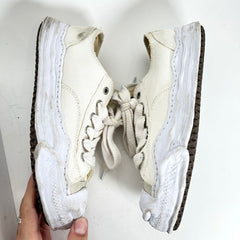 Maison Mihara Yashiro Classic White Low Tops Size 44