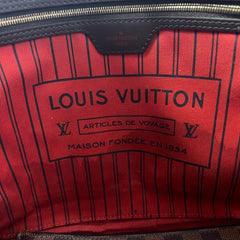Louis Vuitton Damier Neverfull