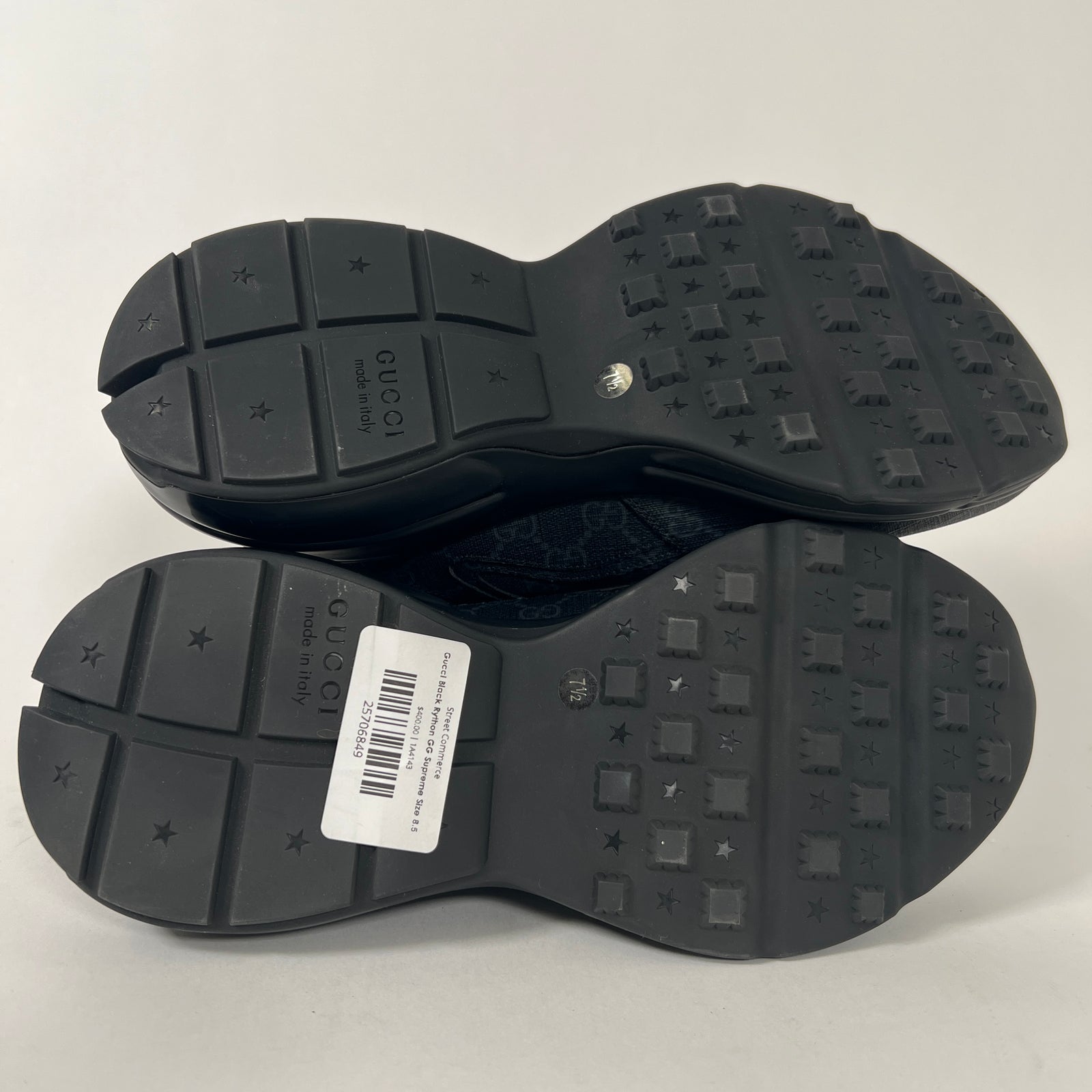 Gucci Black Rython GG Supreme Size 8.5