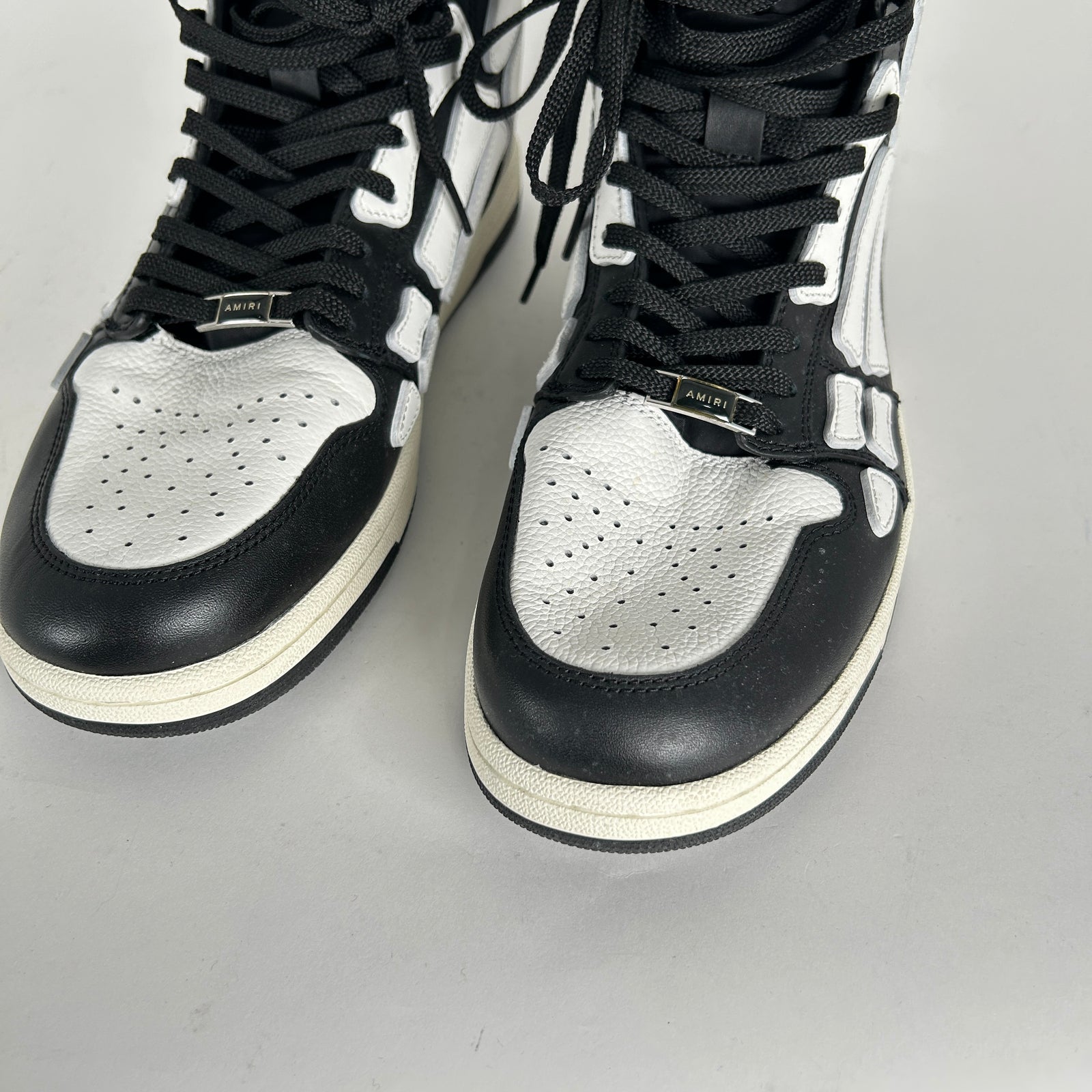 Amiri Skel Court Hi Top Black/White Size 45