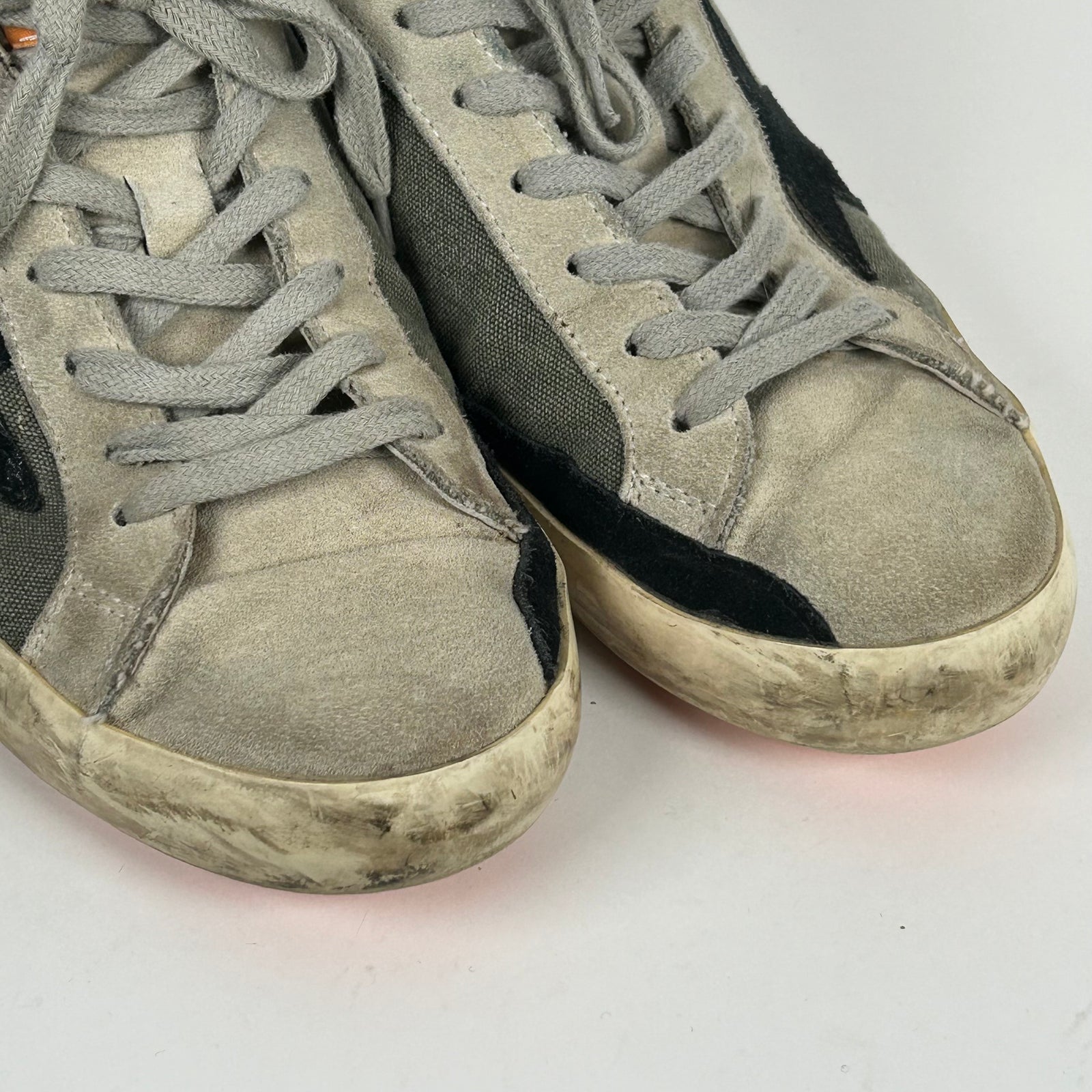 Golden Goose Superstar Sneaker Size 41