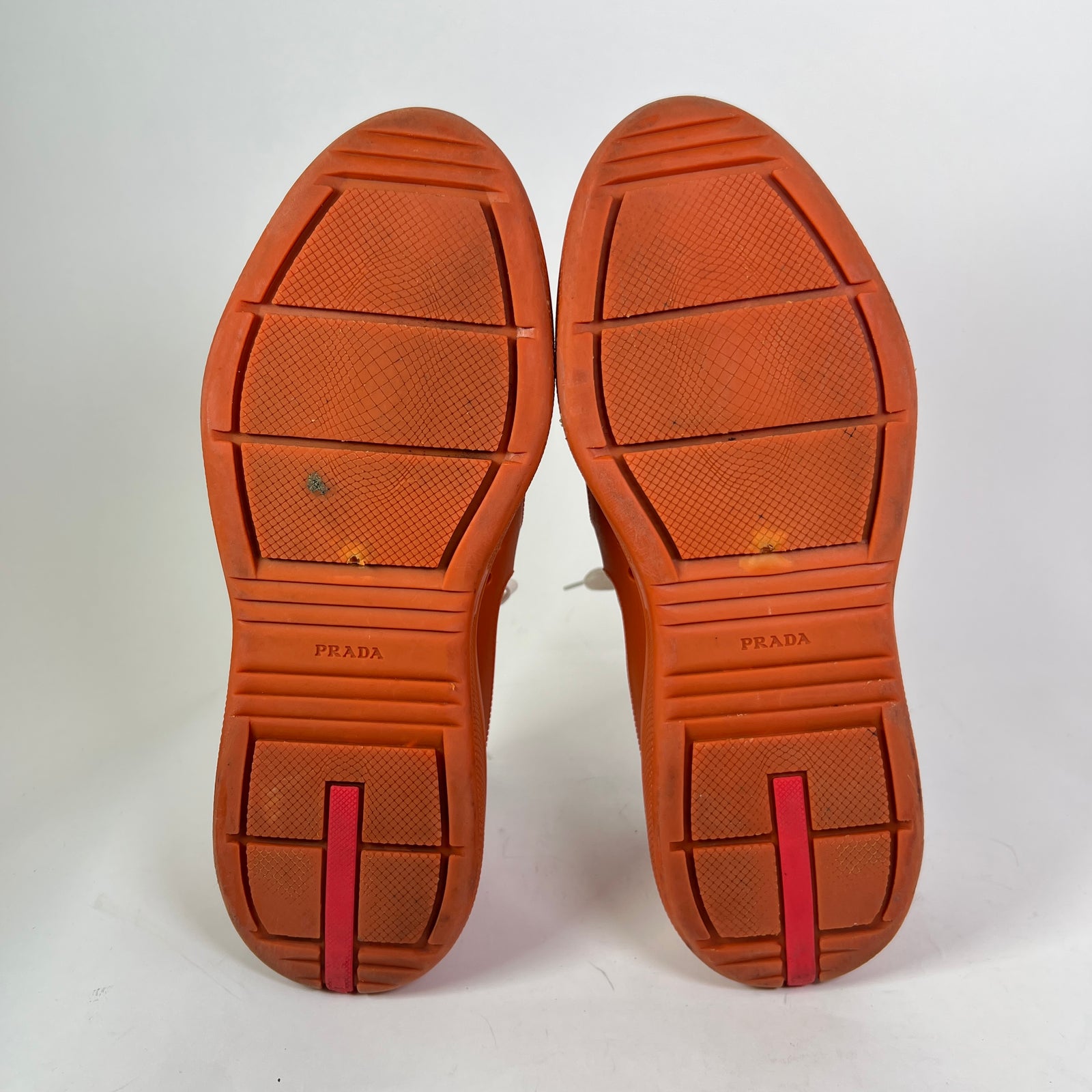 Prada Rubber America Cups