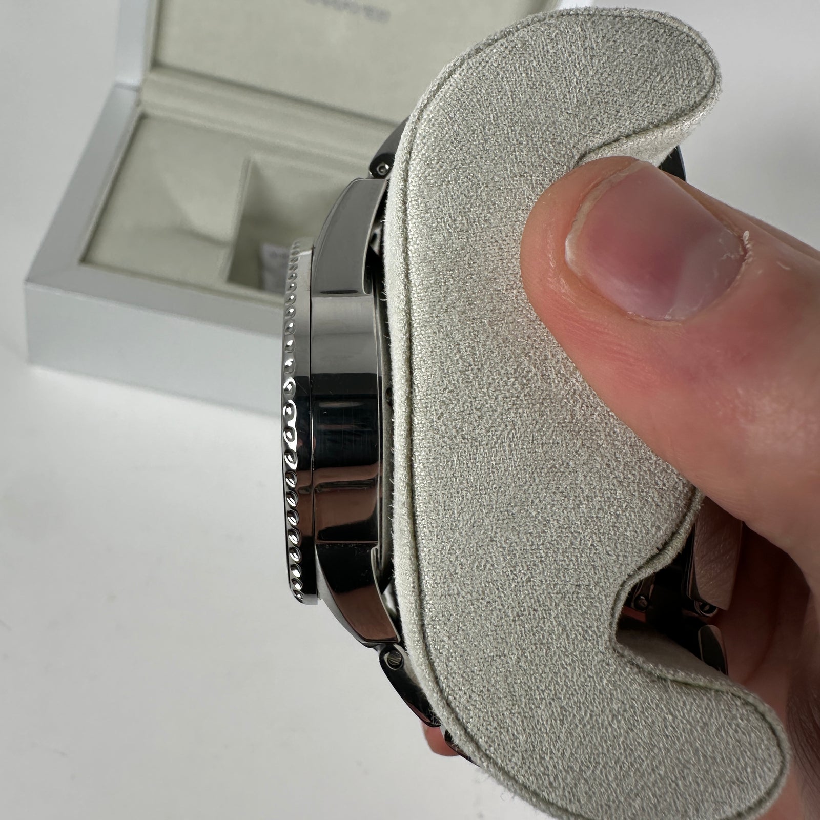 Laarvee x Kith PEA001 Crash Watch