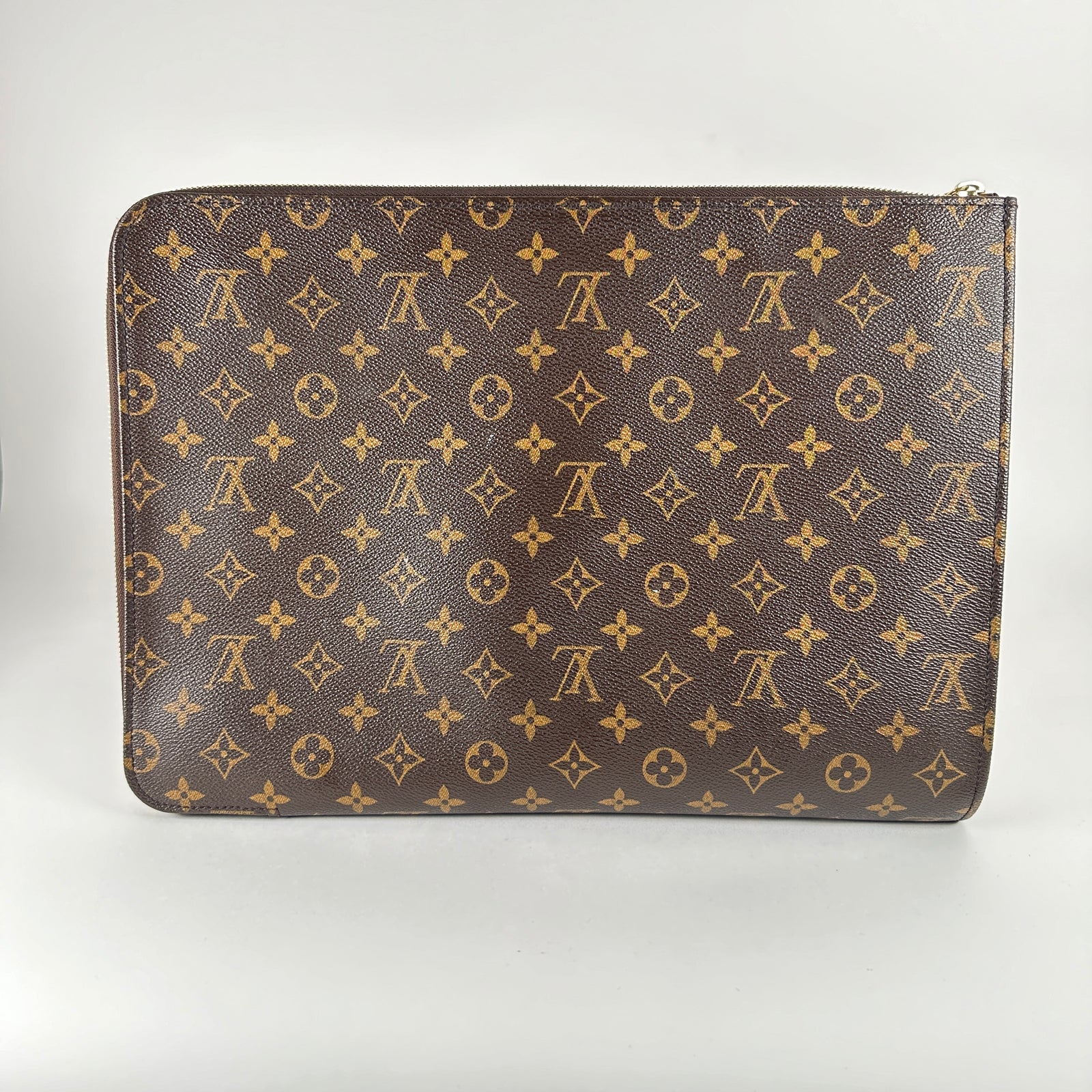 Louis Vuitton Monogram  Etui Voyage Monogram Portfolio Clutch GM