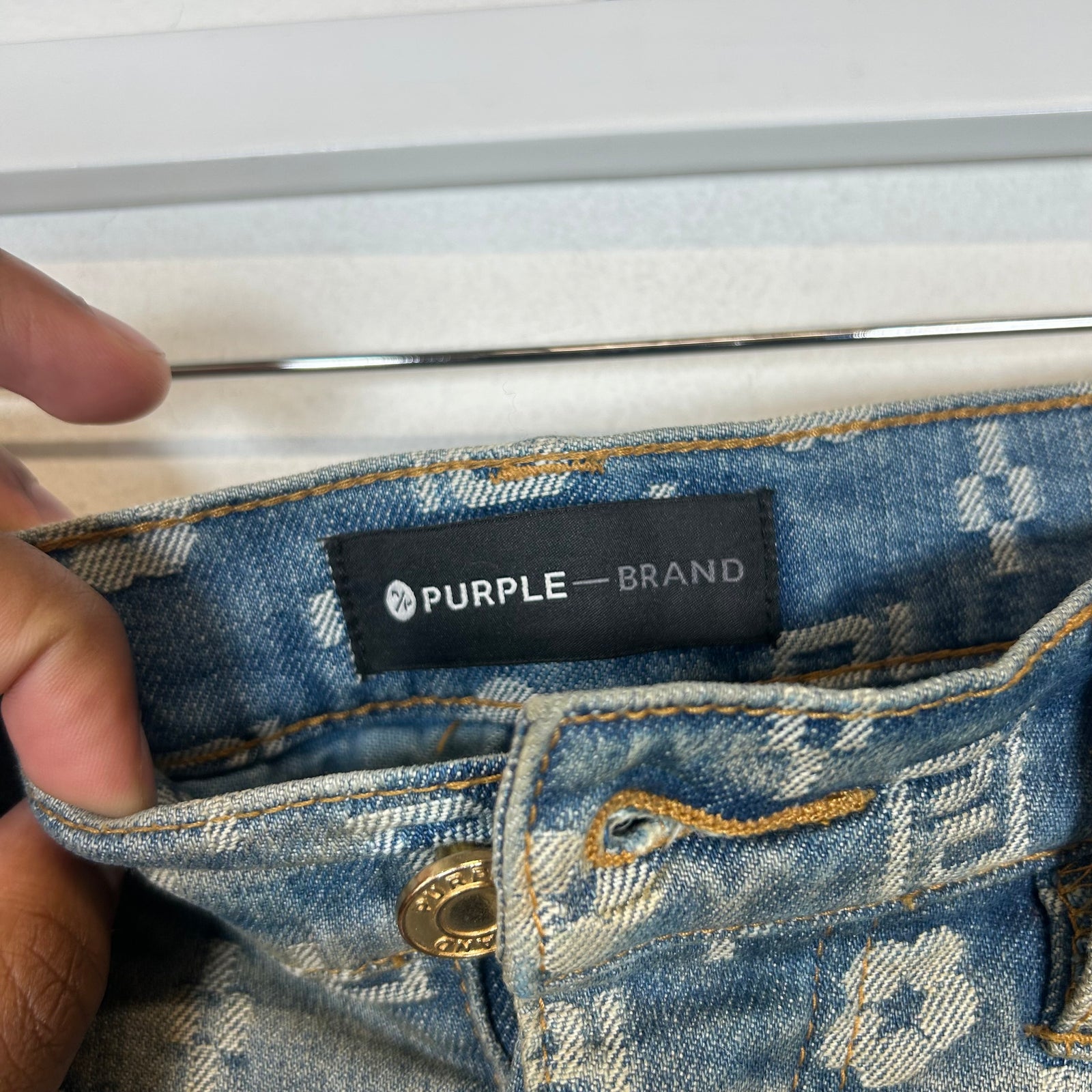Purple Brand Lightwash Monogram Jeans Size 30