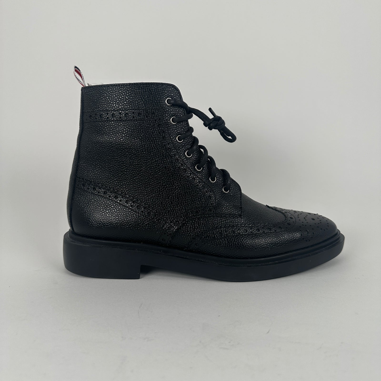 Thom Browne Wingtip Pebble Grain Boot Size 8